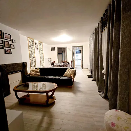 Apparemment Mawen Appartement Tarbes